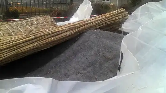 Frost protection: Fleece under bubble wrap